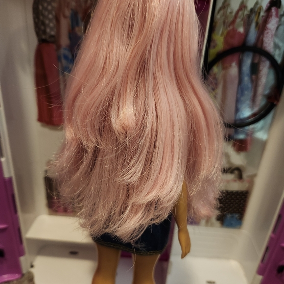 Barbie Fashionista Daisy - Picture 4 of 4